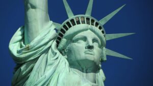 statue of liberty during daytime